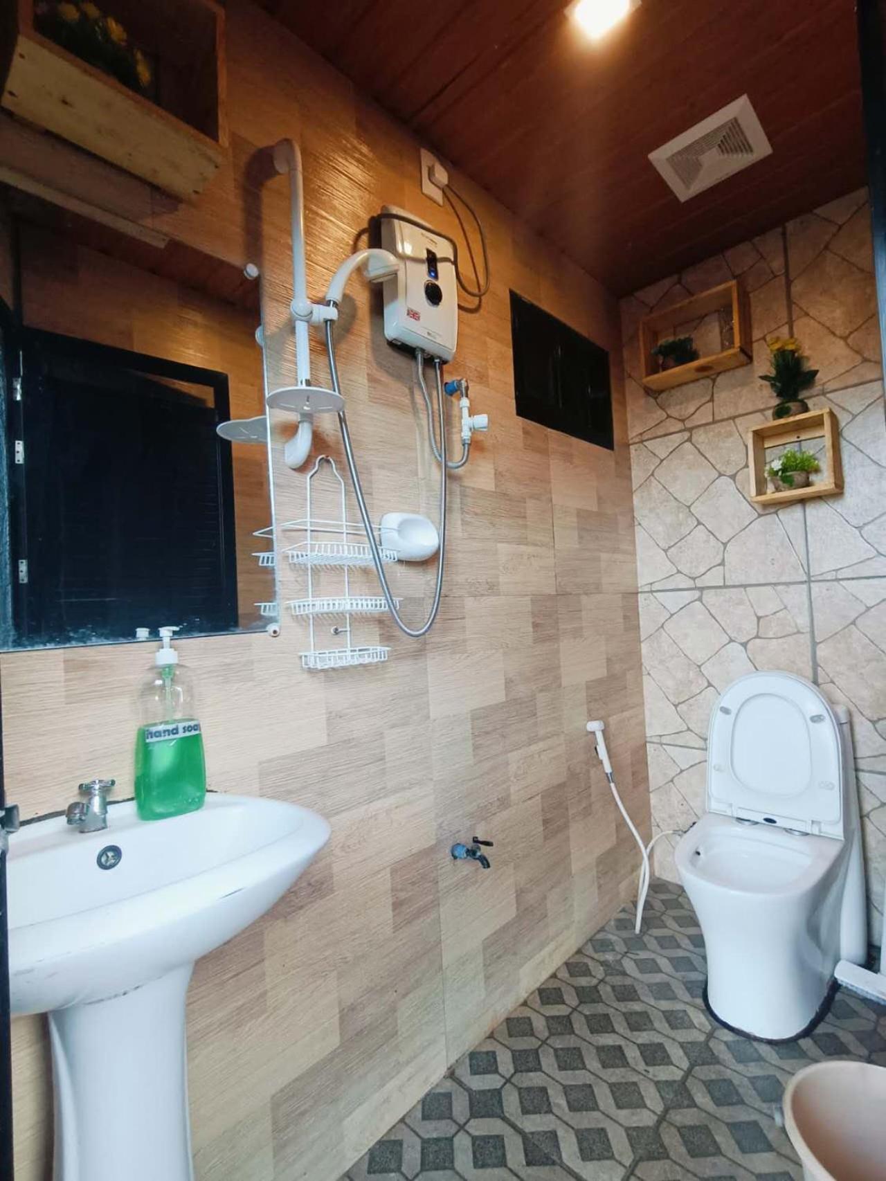 Holyghost Veranda Baguio Transient 42 Step Rooftop Holiday home Baguio City