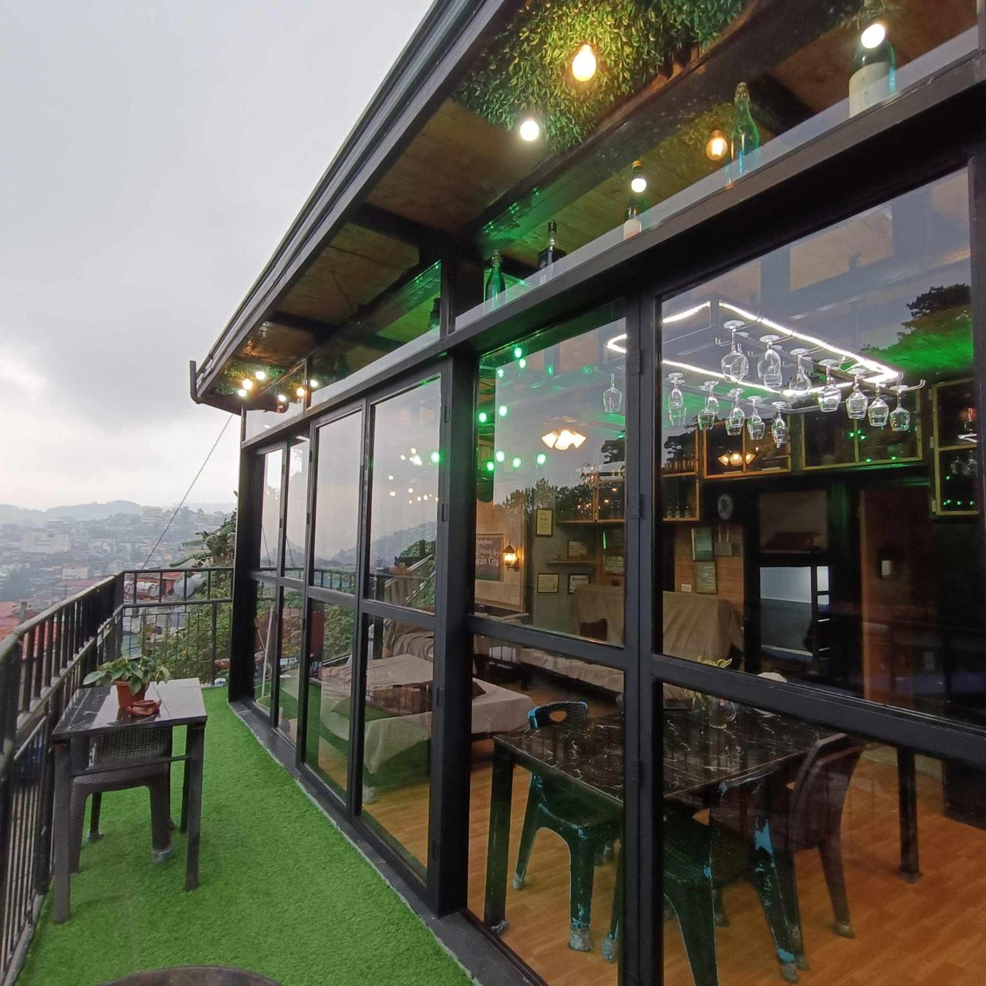 Holyghost Veranda Baguio Transient 42 Step Rooftop * Baguio City